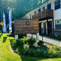 exterior view at Links at  El Cielo at West Midtown located in Atlanta, GA